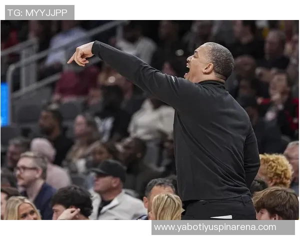 卢指导谈莱昂纳德恢复情况称好转明显但时间仍不确定